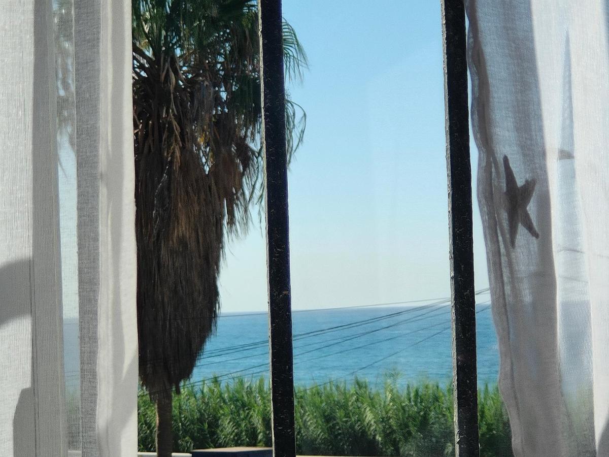 Chilches Costa 1ª Linea Playa Holiday home Velez Malaga