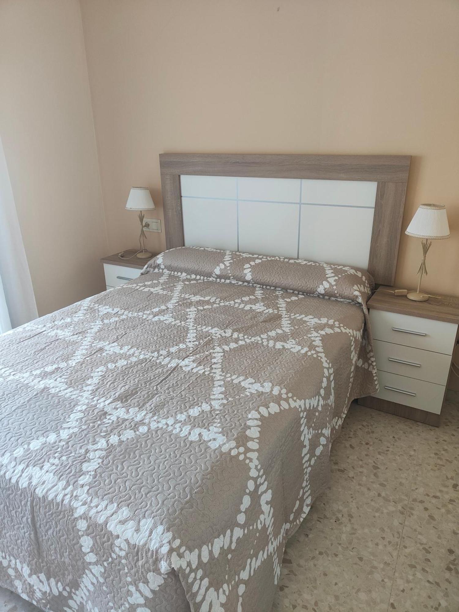 Chilches Costa 1ª Linea Playa Holiday home *