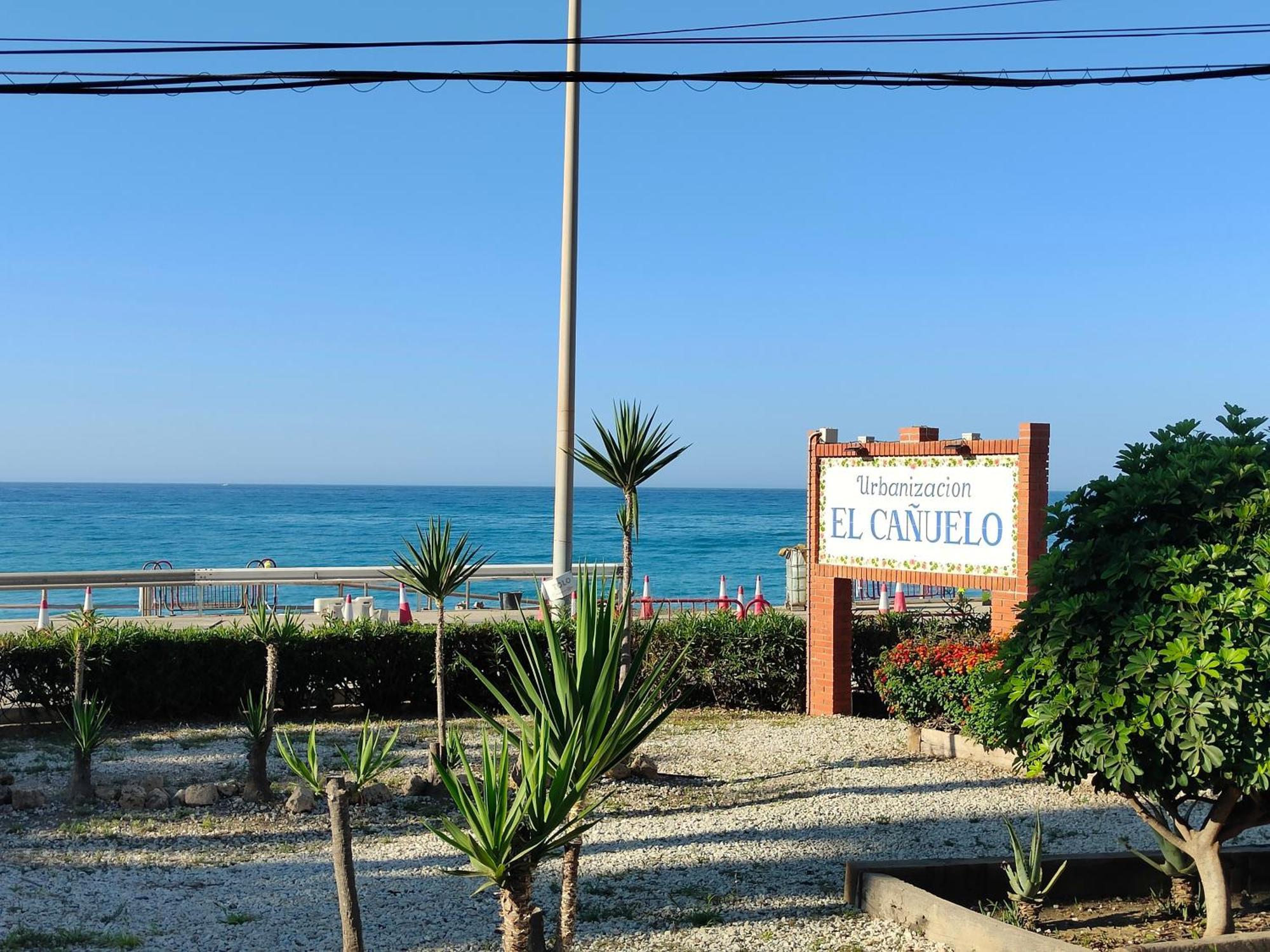 Chilches Costa 1ª Linea Playa Holiday home
